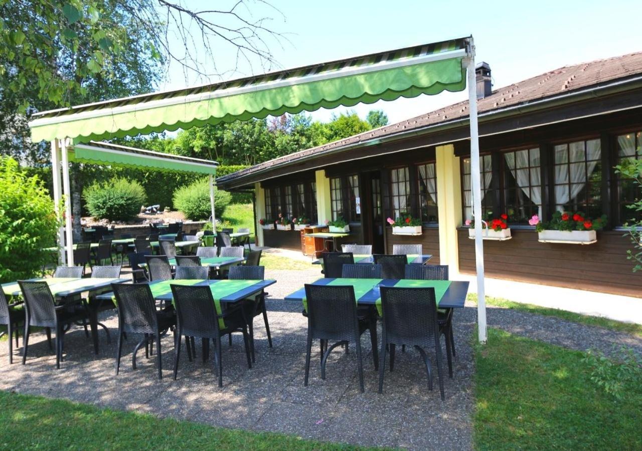 Motel Des Fleurs Servion Exterior photo